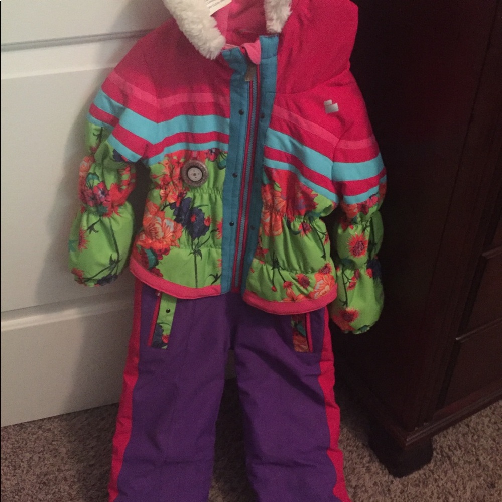 Obermeyer girls one piece snow suit size 4